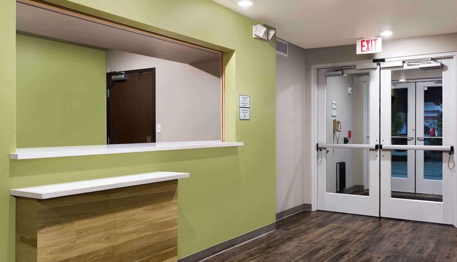 Salón - WoodSpring Suites Atlanta Conyers