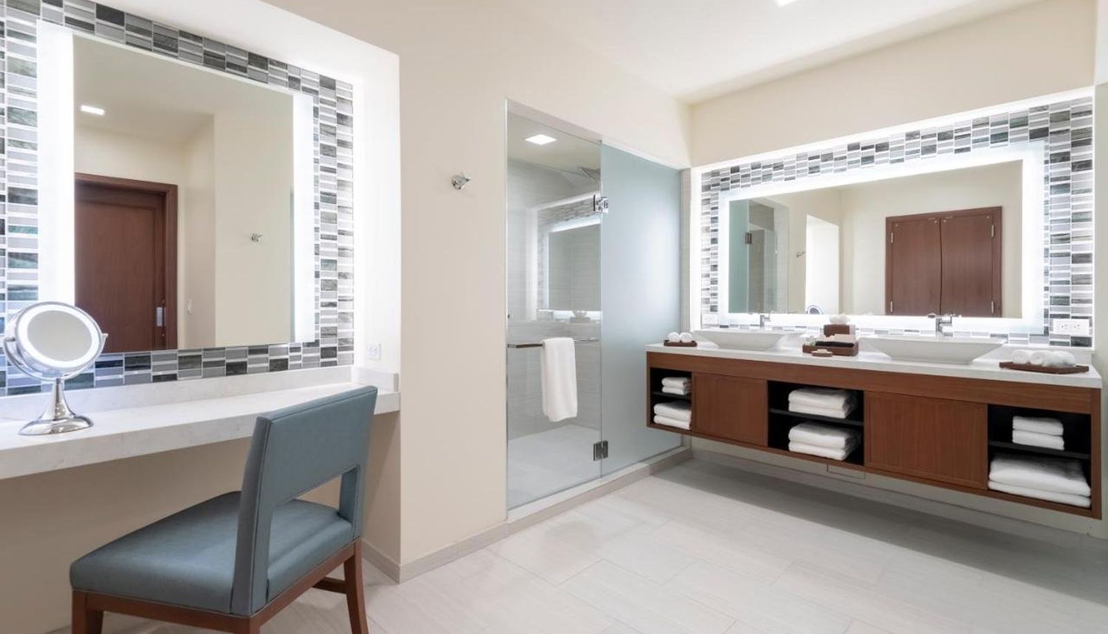 Room - Resorts World Catskills