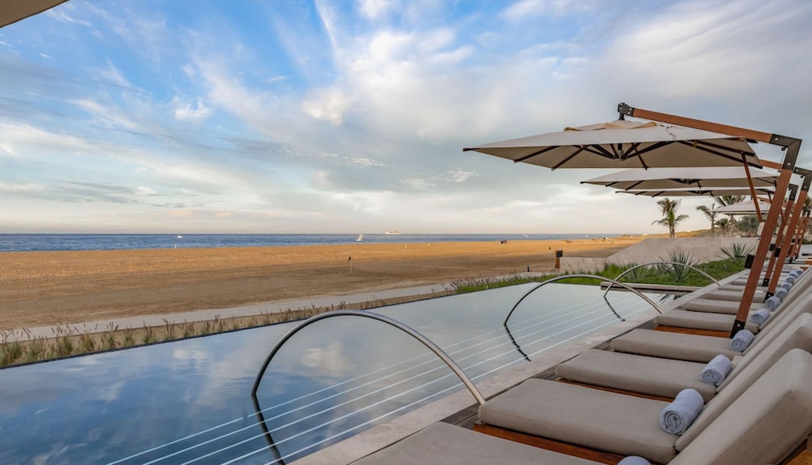 Piscina - Nobu Hotel Los Cabos