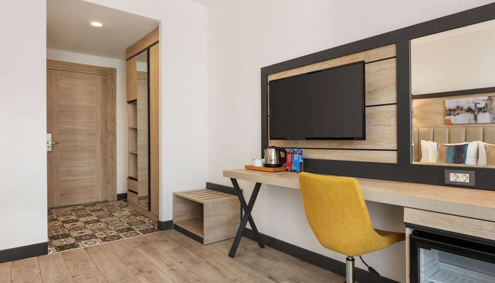 Zimmer - Ramada Encore By Wyndham Istanbul Basin Express