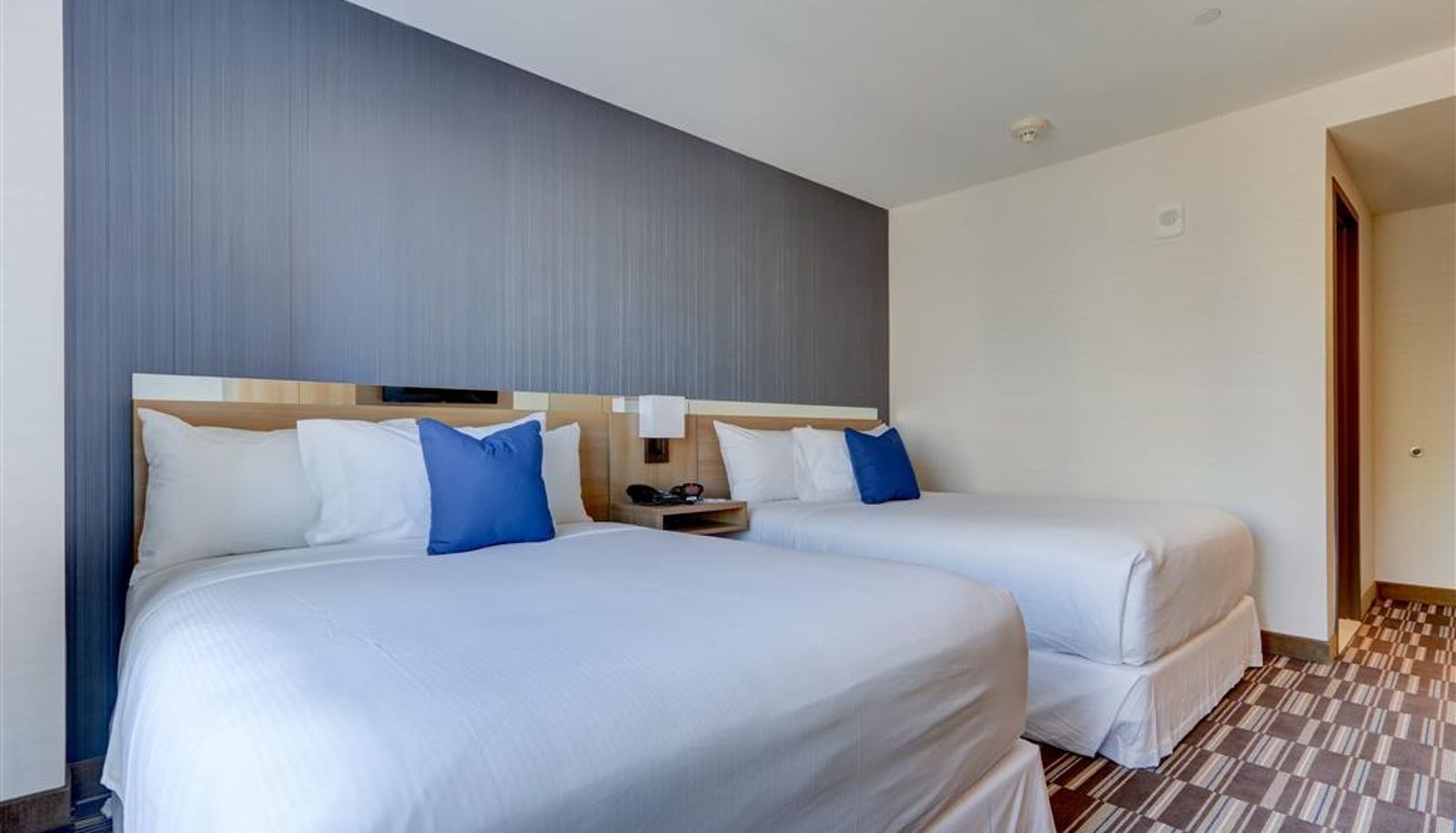 Room - Microtel Inn by Wyndham Long Island City