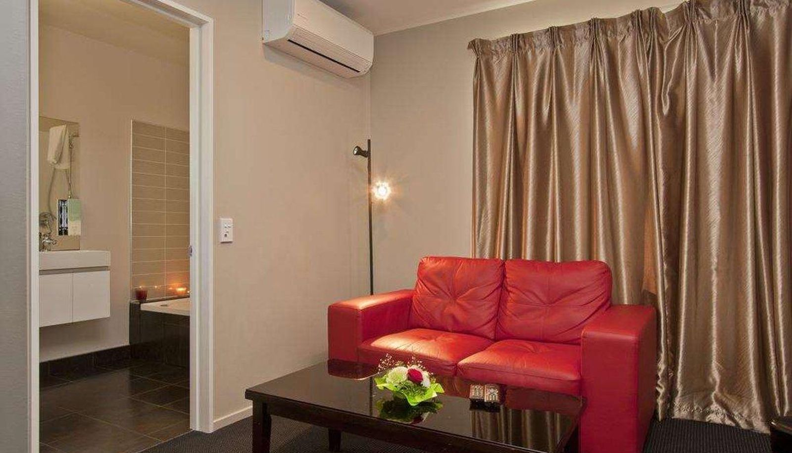 Room - 315 MOTEL RICCARTON