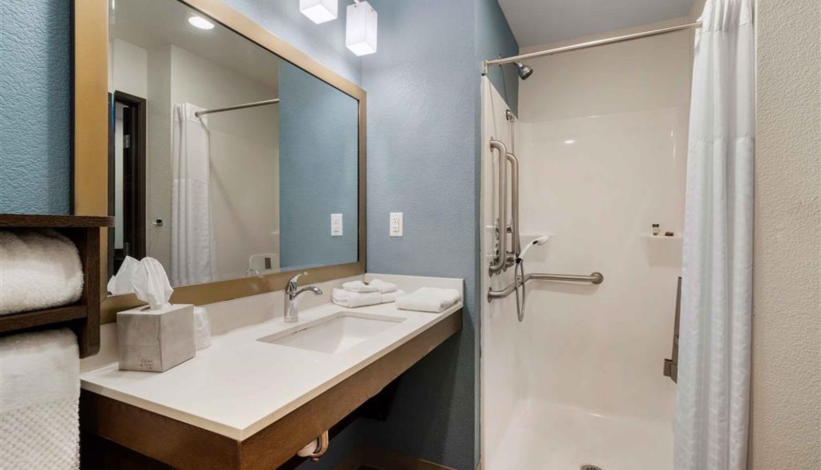 Zimmer - Extended Stay America Suites - Charlotte - Matthews