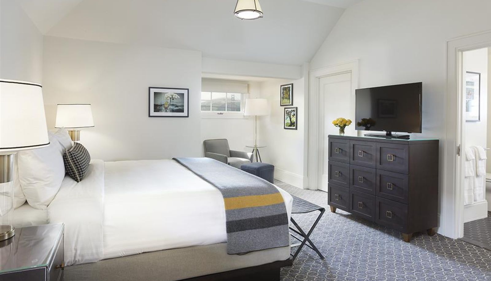 Zimmer - The Lodge at the Presidio