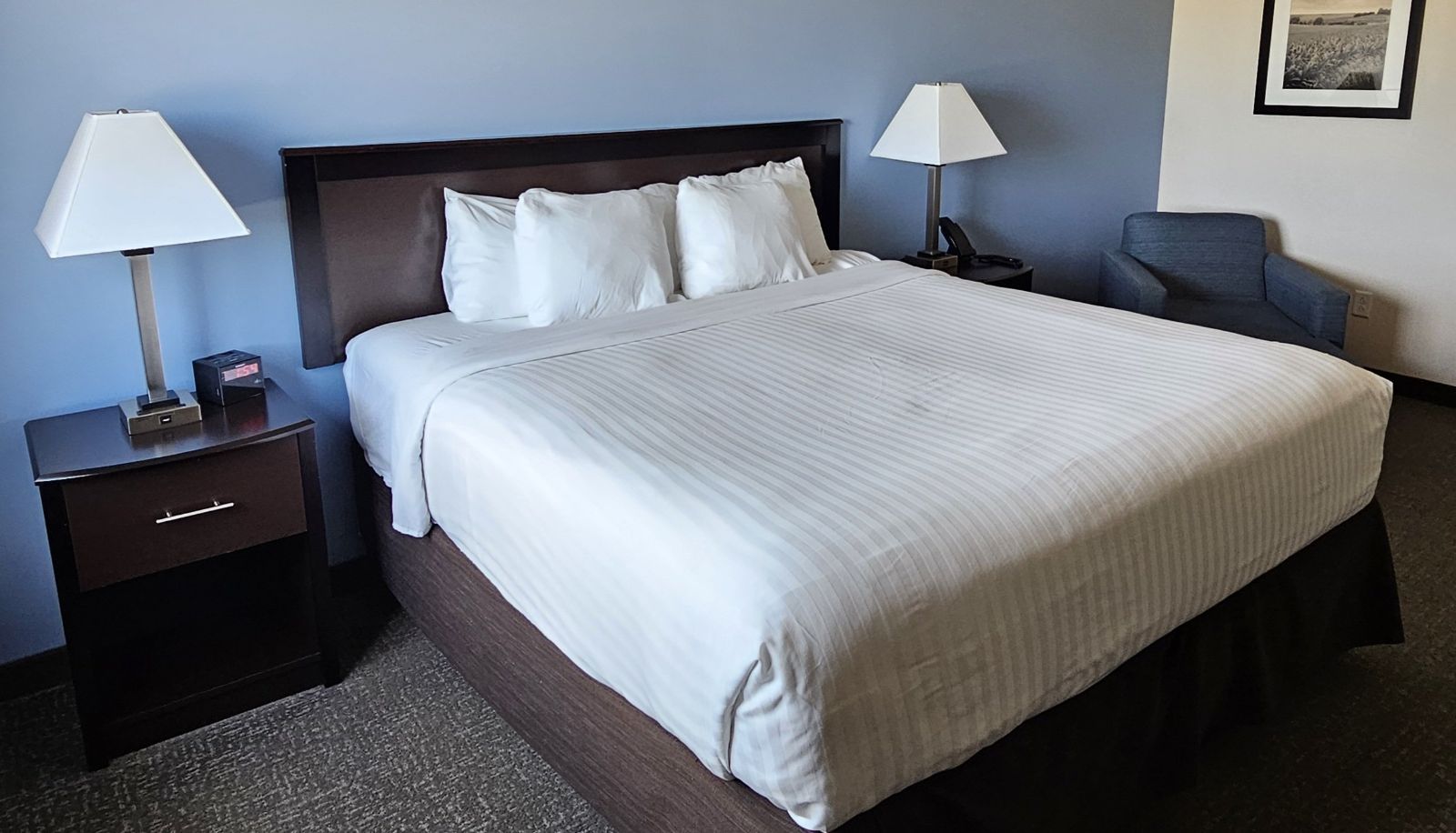 Zimmer - Cobblestone Inn & Suites - Manchester