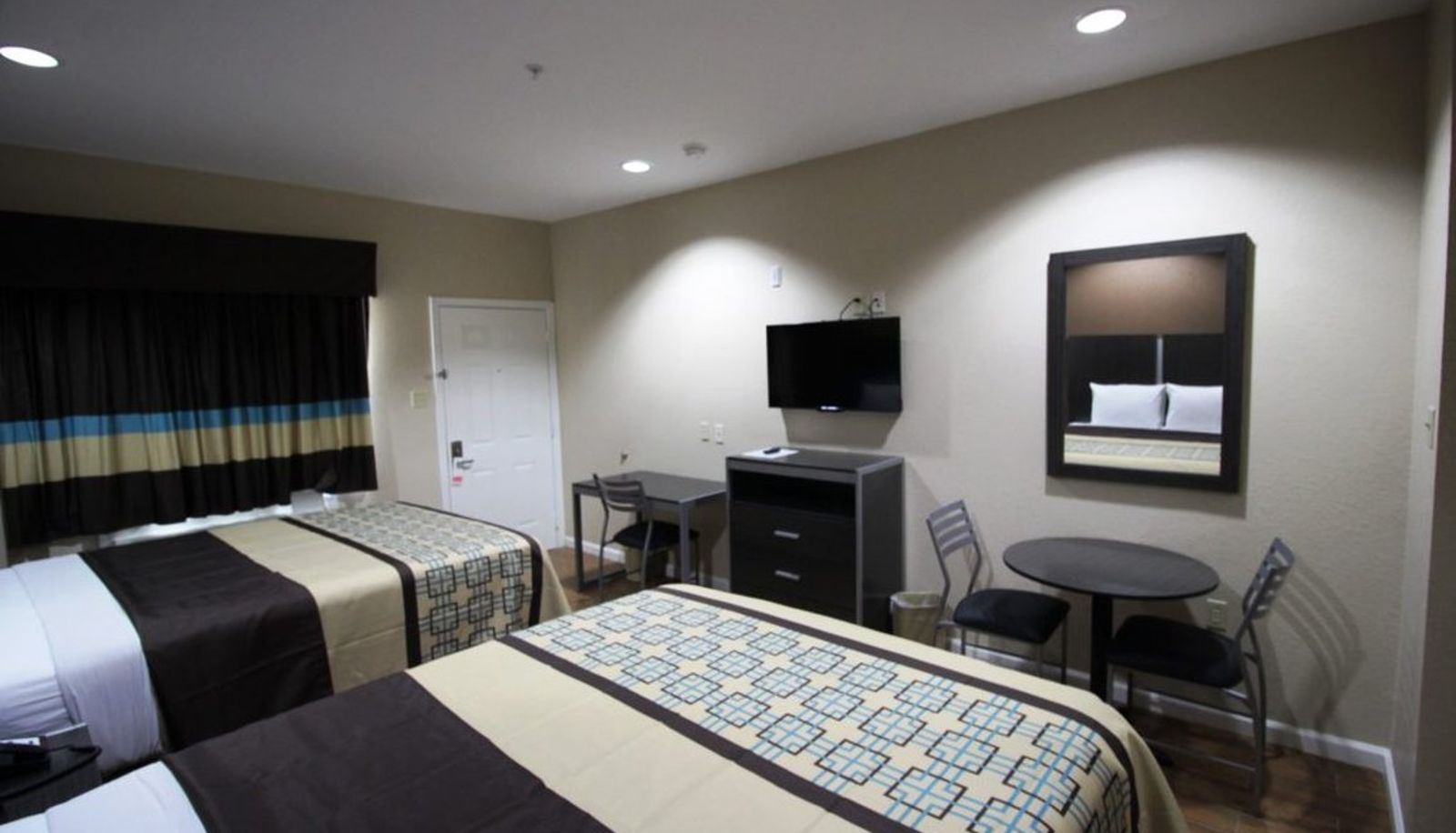 Zimmer - Scottish Inns and Suites Hwy 146 Baytown TX