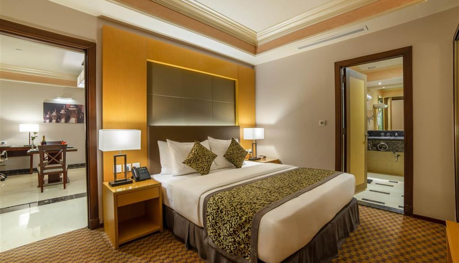 Zimmer - Wyndham Garden Dammam