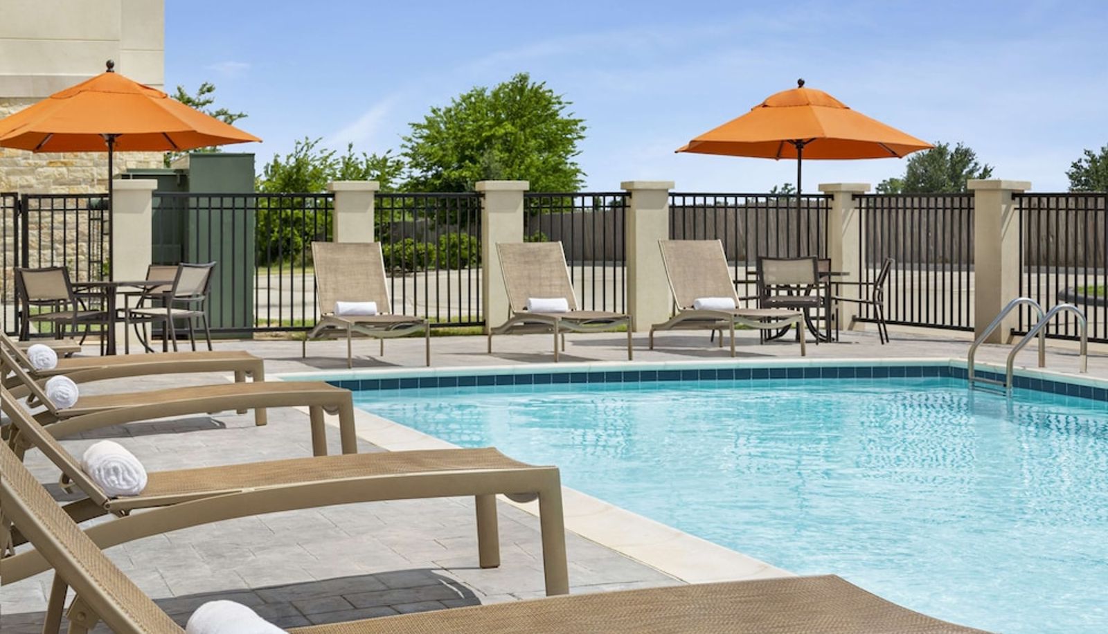 Pool - Hyatt House Bryan/College Station