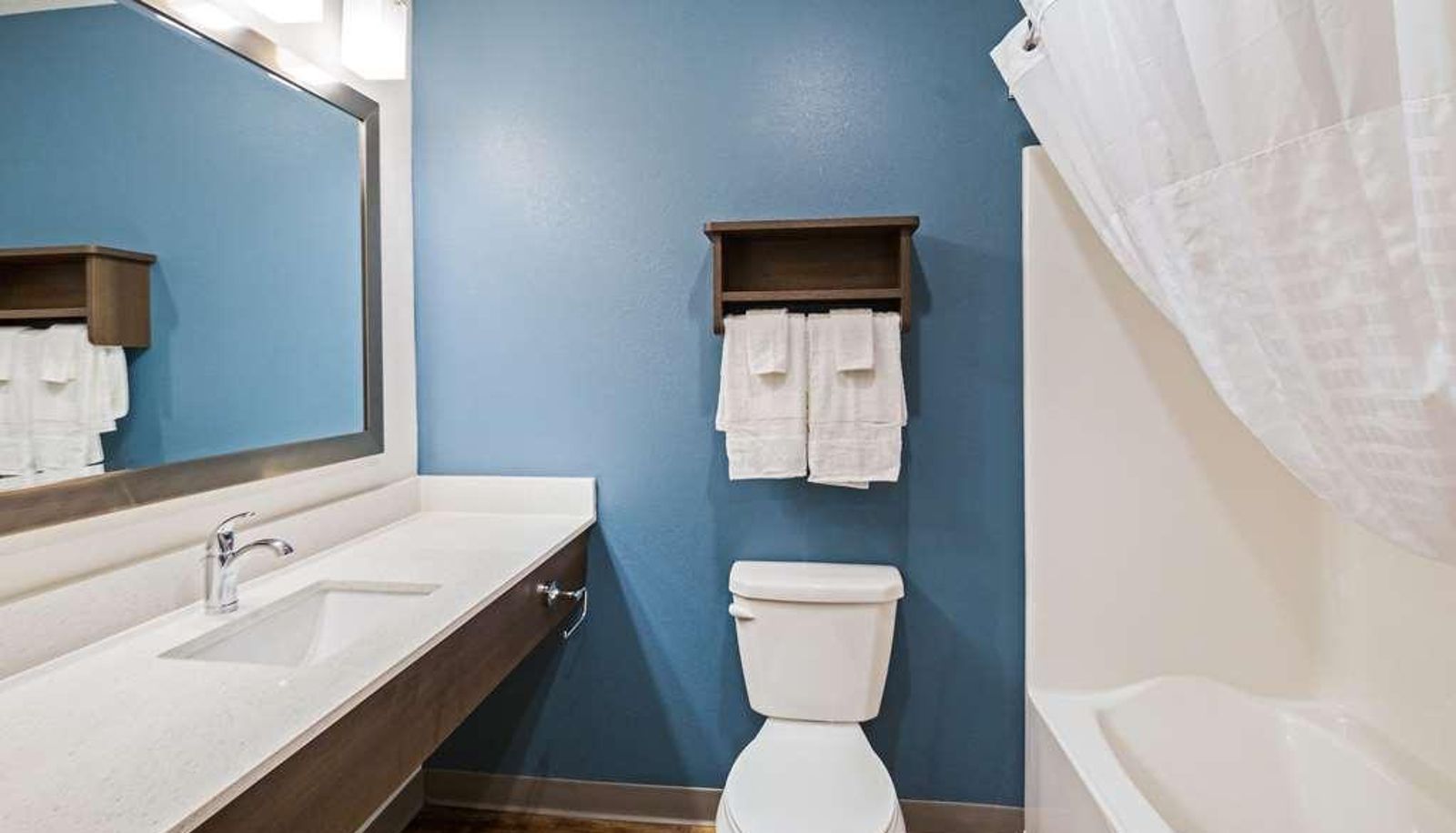Quadruple room - SEAHAVEN BEACH HOTEL