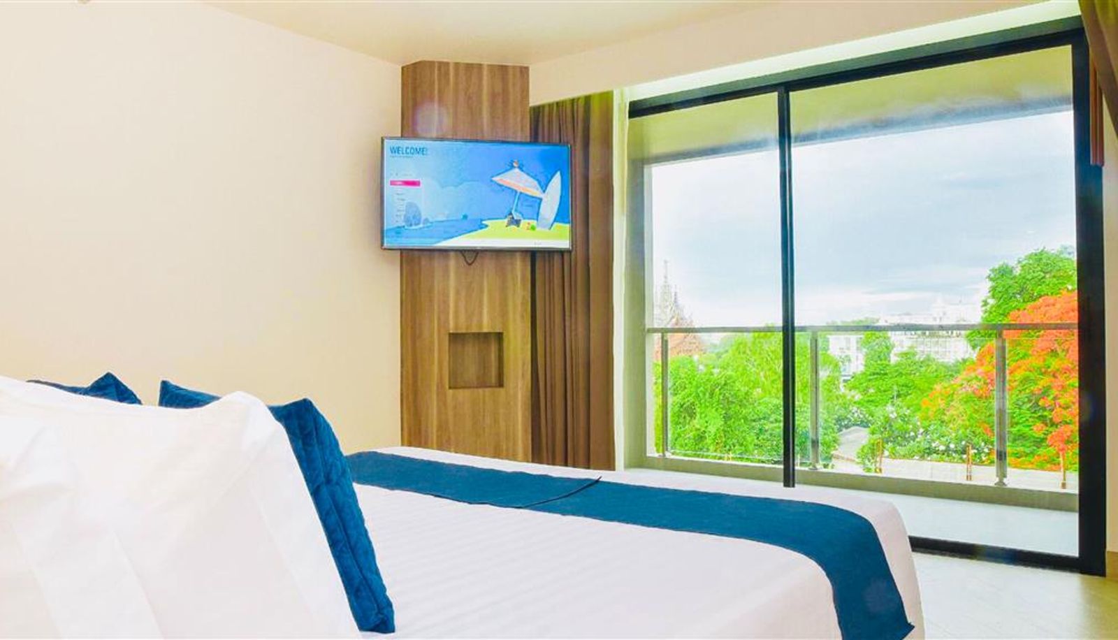 Suite - Golden Tulip Pattaya Beach Resort