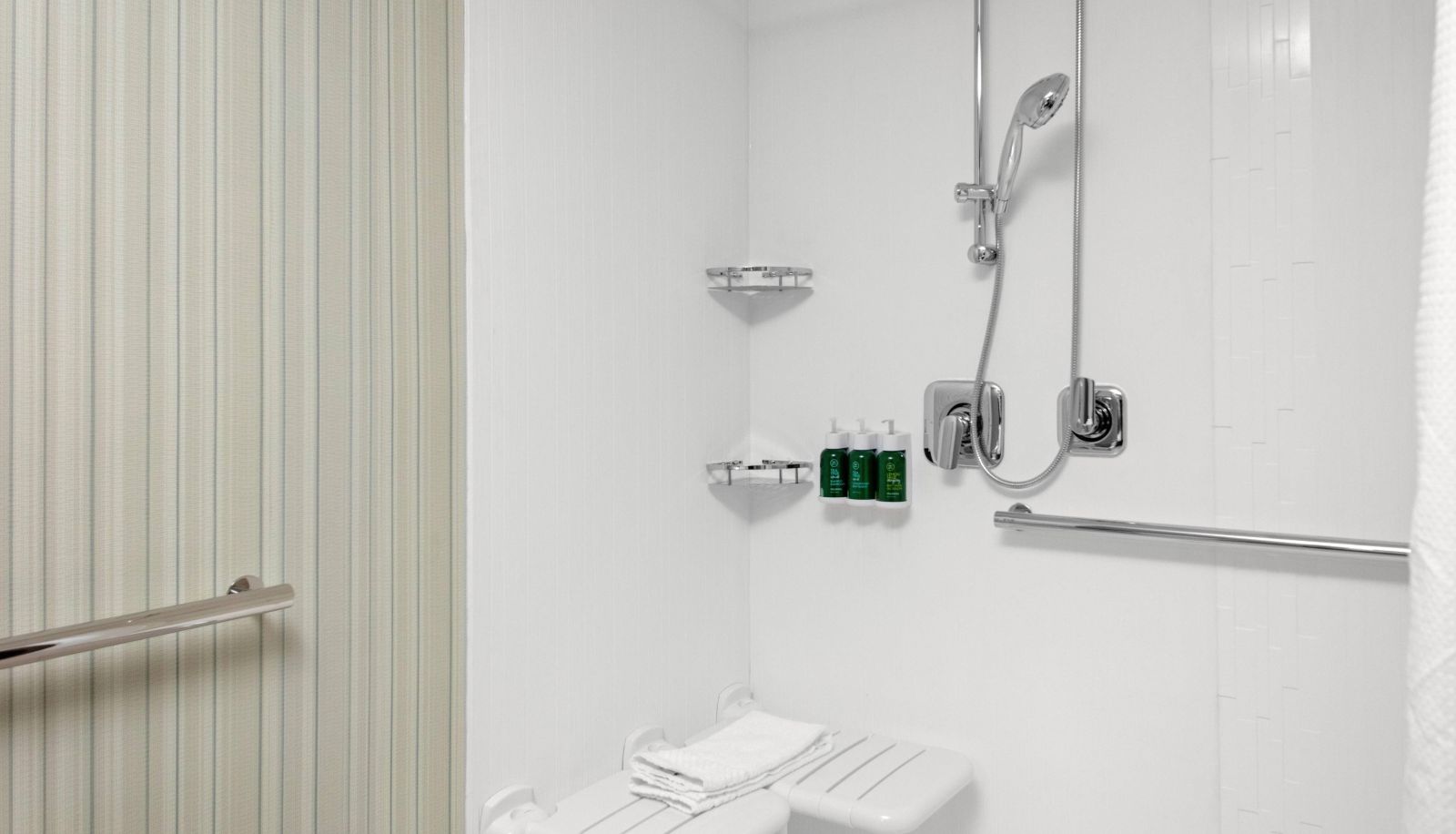 Camera - Courtyard by Marriott East Lansing Okemos
