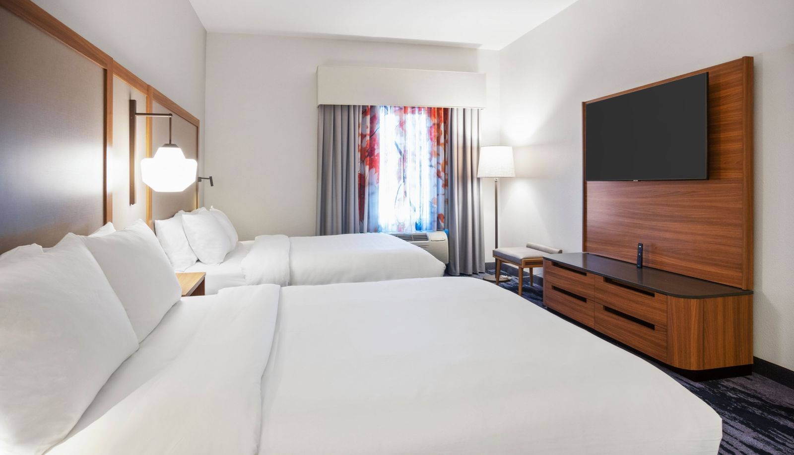 Camera - Fairfield Inn and Suites by Marriott Rancho Cordova