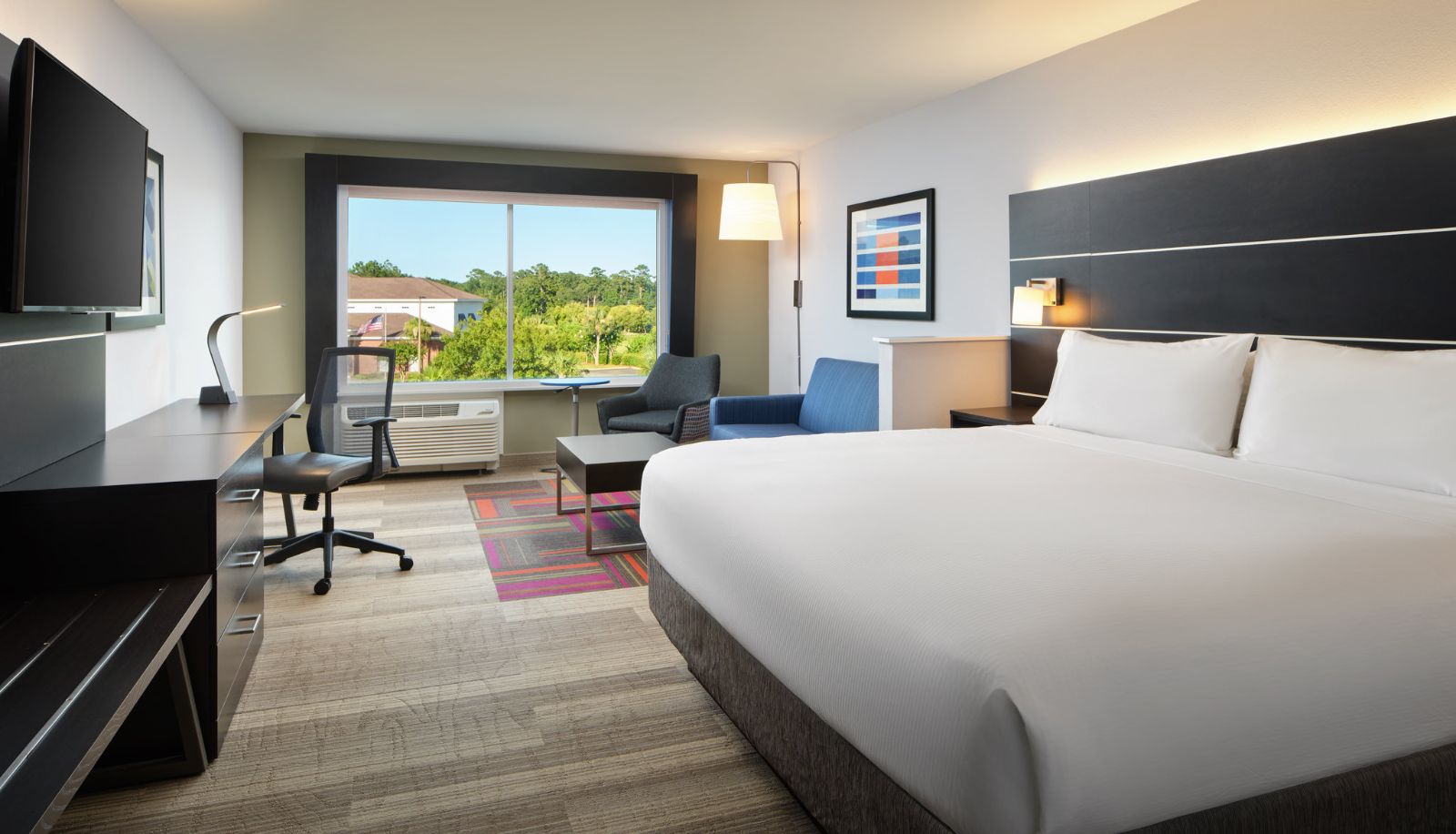 Camera - Holiday Inn Express & Suites BRUNSWICK by IHG