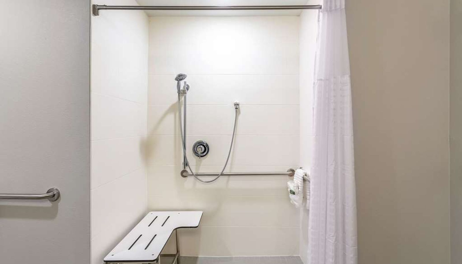 Kamer - Spark by Hilton Salt Lake City Airport