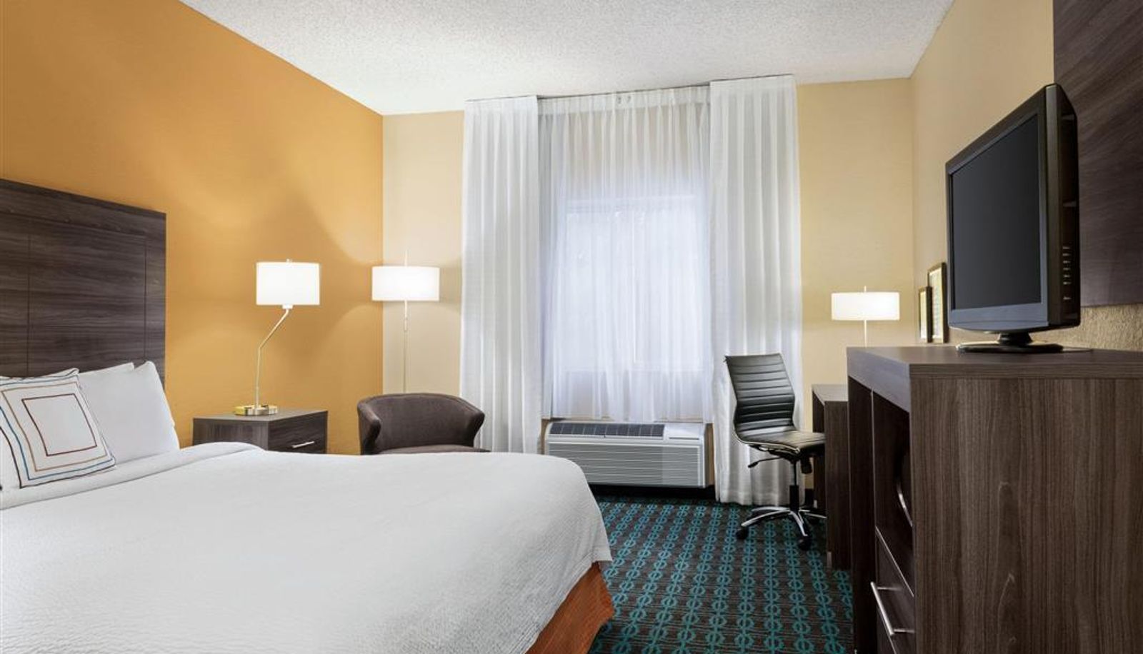 Zimmer - Baymont by Wyndham Tulsa