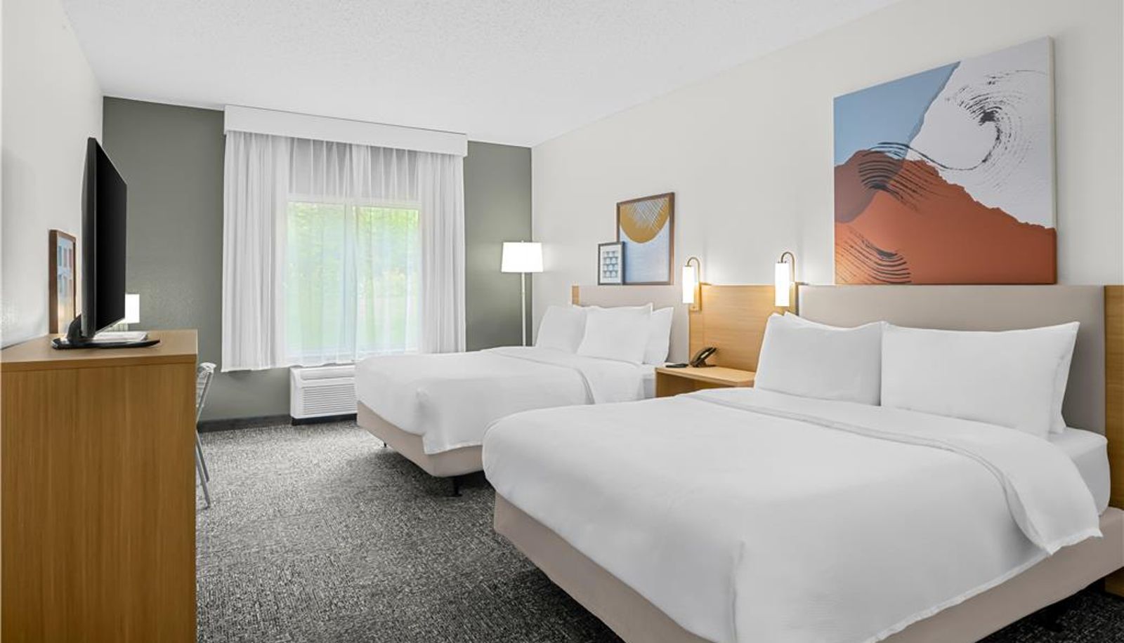 Zimmer - Spark by Hilton Traverse City