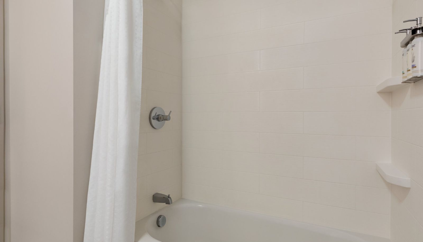 Info - Holiday Inn Express & Suites DALTON - MARKET ST by IHG