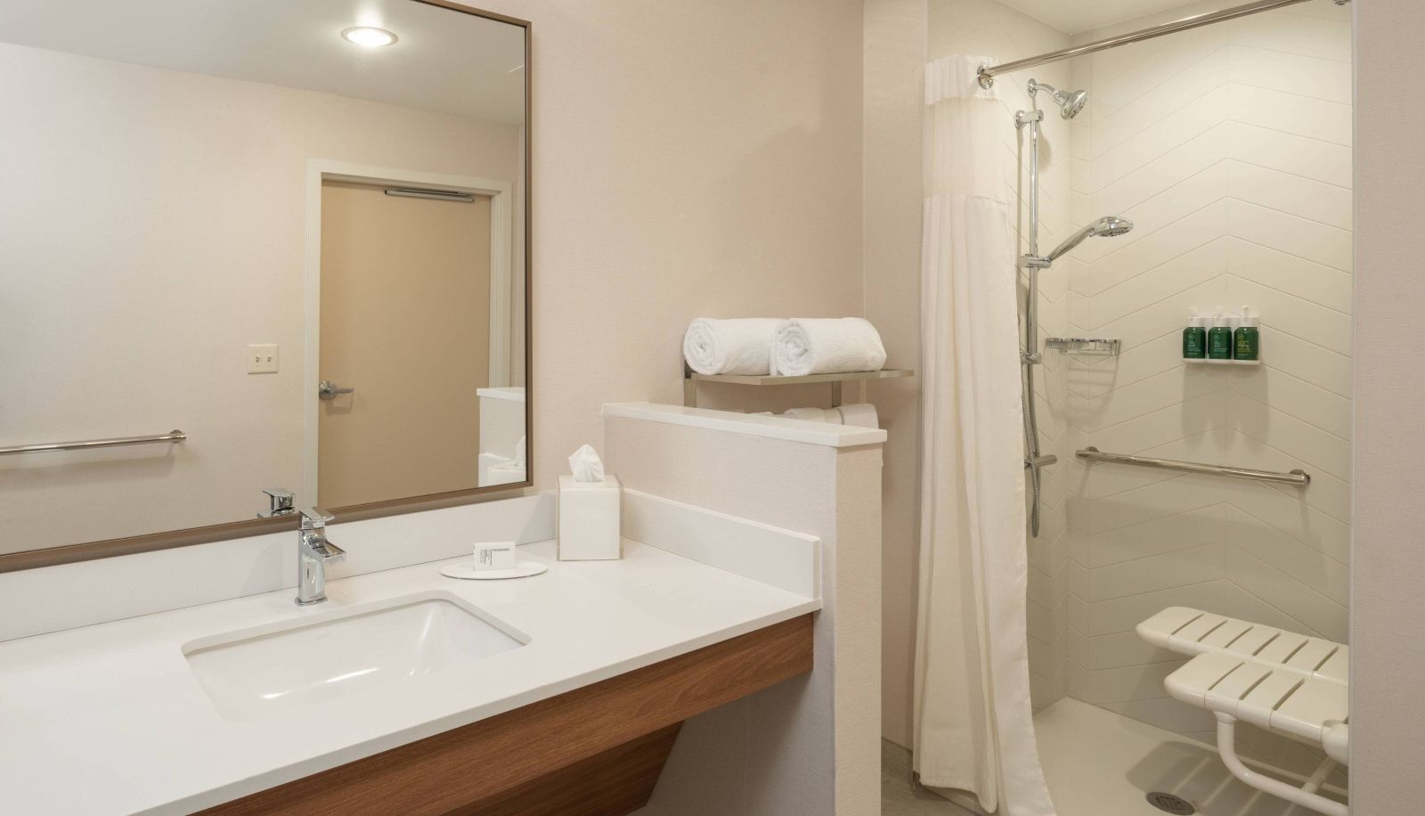 Room - Fairfield Inn and Suites by Marriott Port Vero Beach