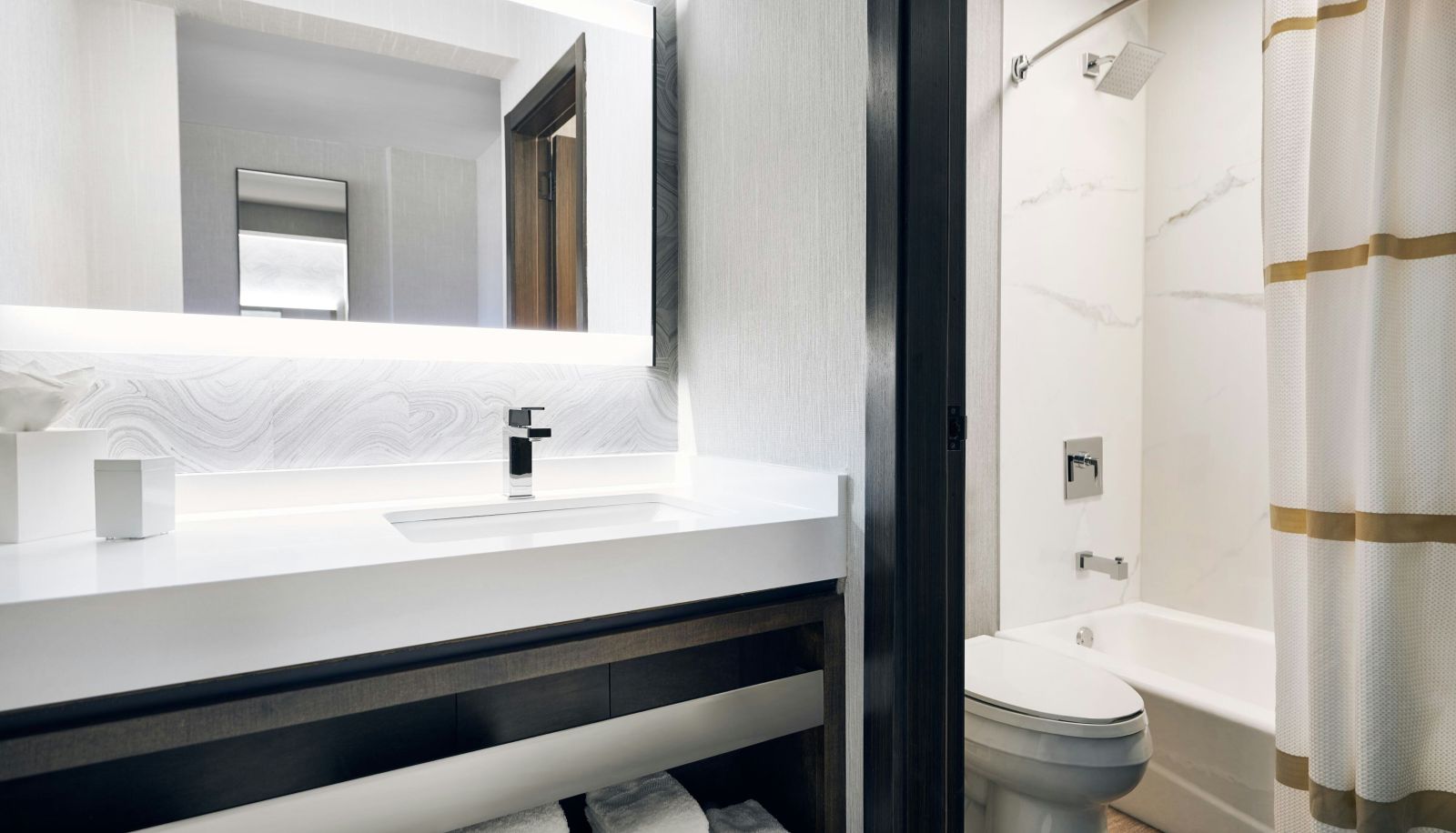 Zimmer - Chicago Marriott Oak Brook