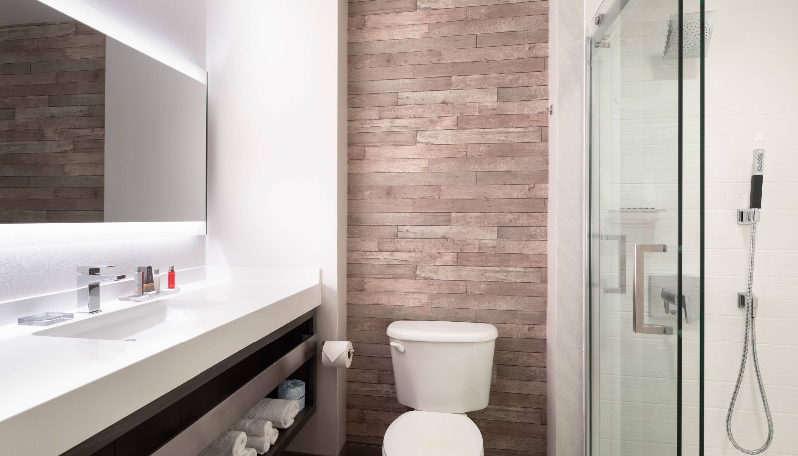 Room - Mystic Marriott Hotel and Spa