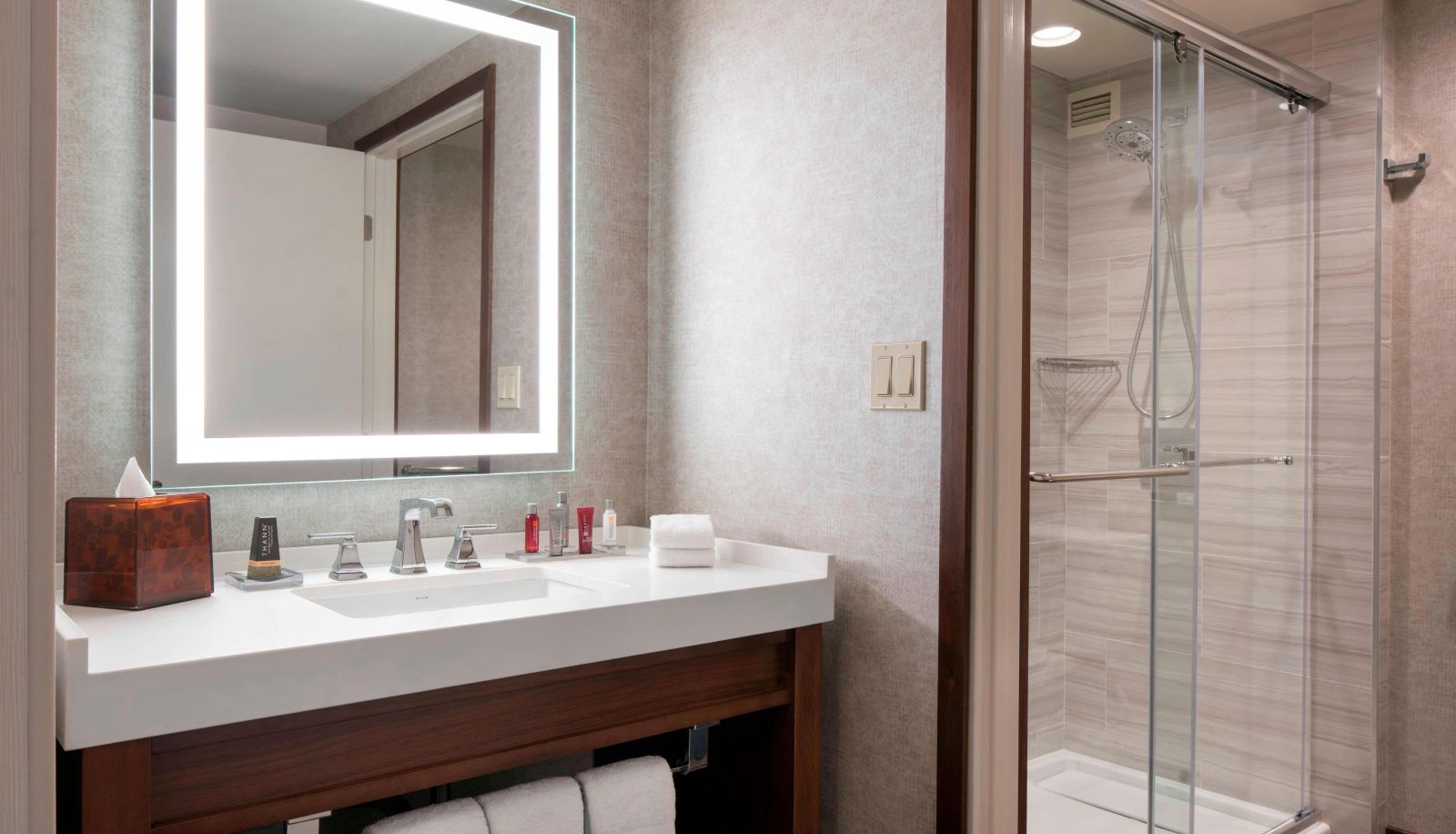 Kamer - Fullerton Marriott at California State University