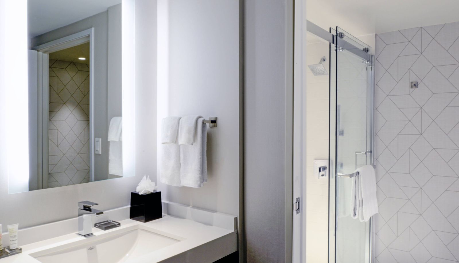 Room - Long Beach Marriott