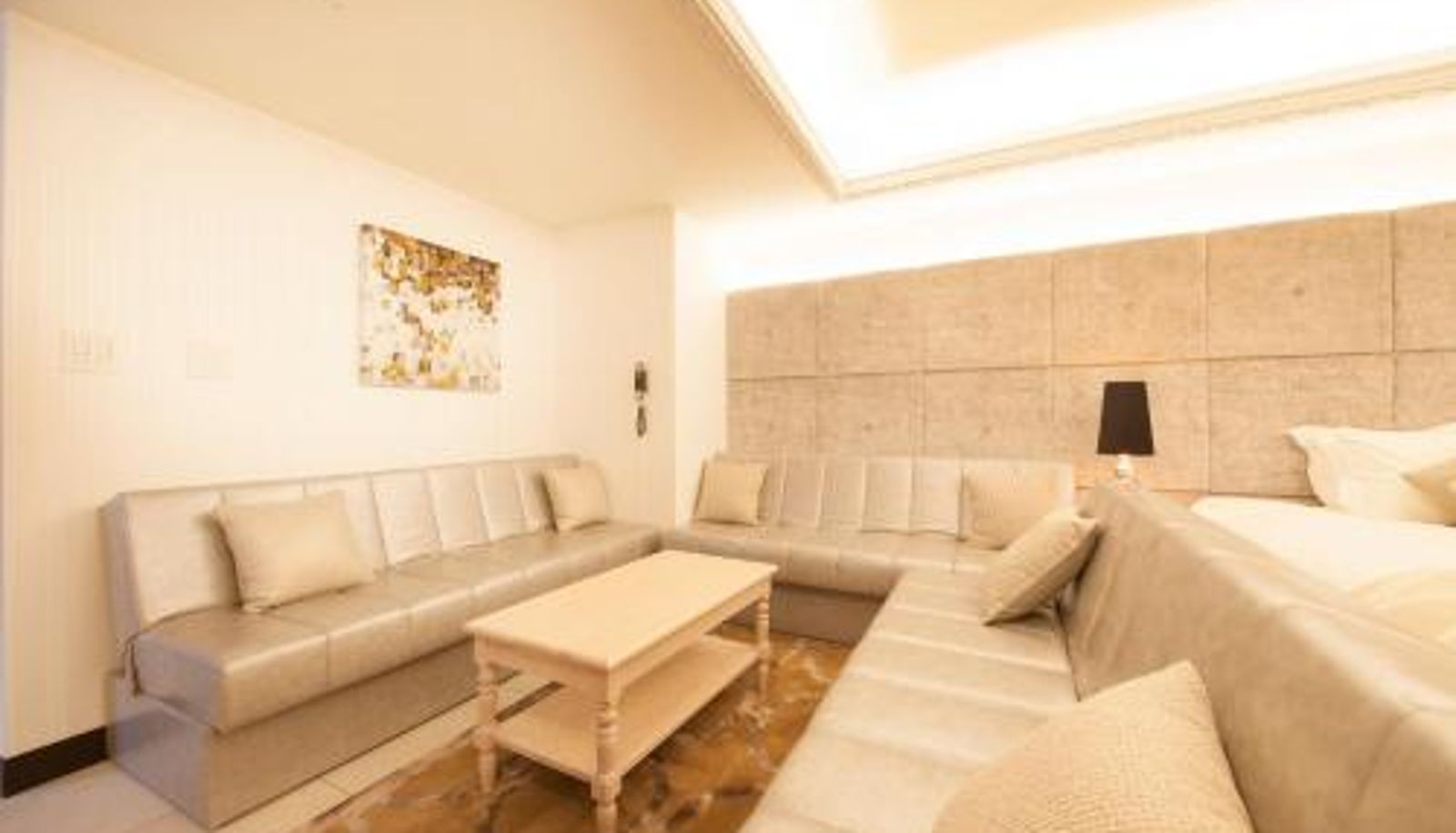 Kamer - The Centurion Classic Akasaka