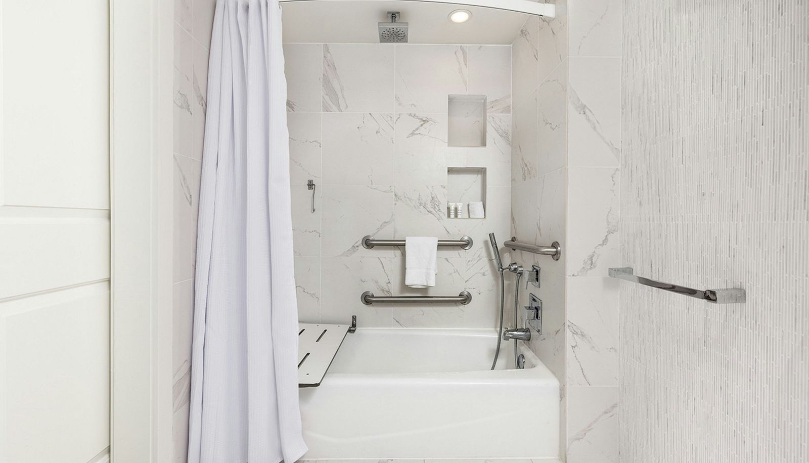 Zimmer - Marriott Stanton South Beach