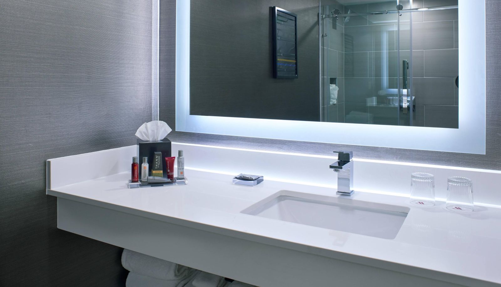 Room - Marriott Melville Long Island
