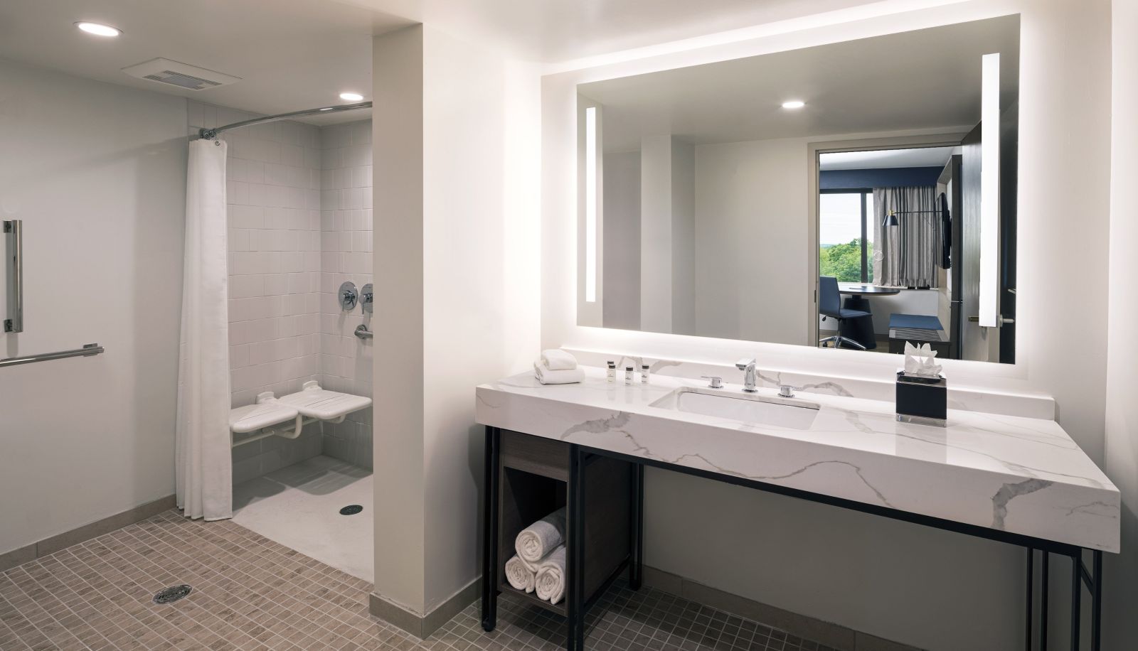 Room - Portland Sheraton at Sable Oaks