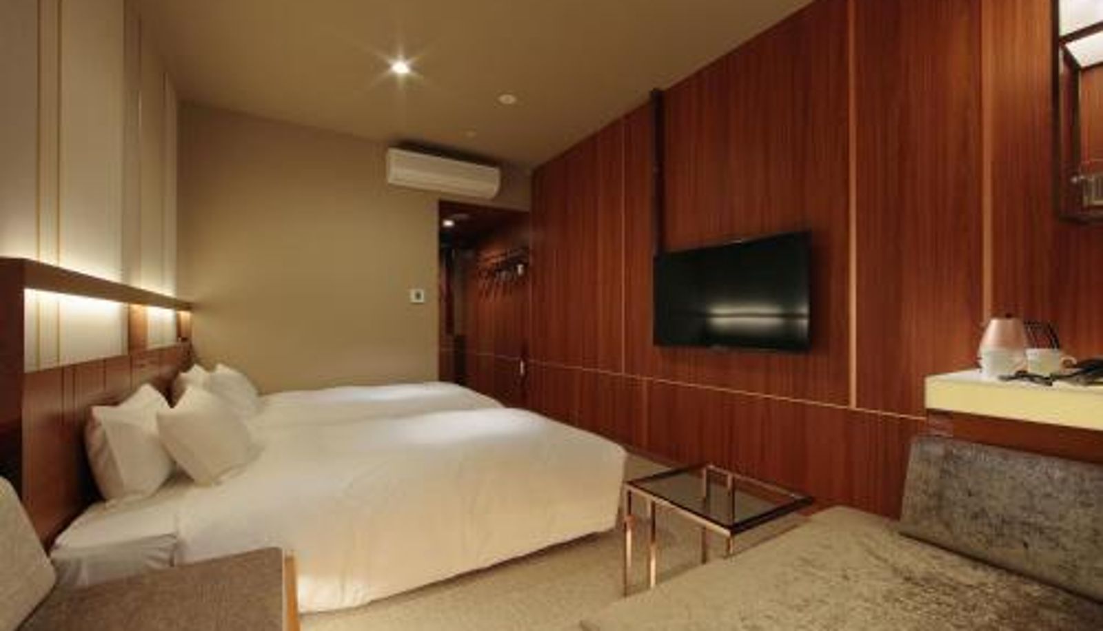 Zimmer - Candeo Hotels Omiya
