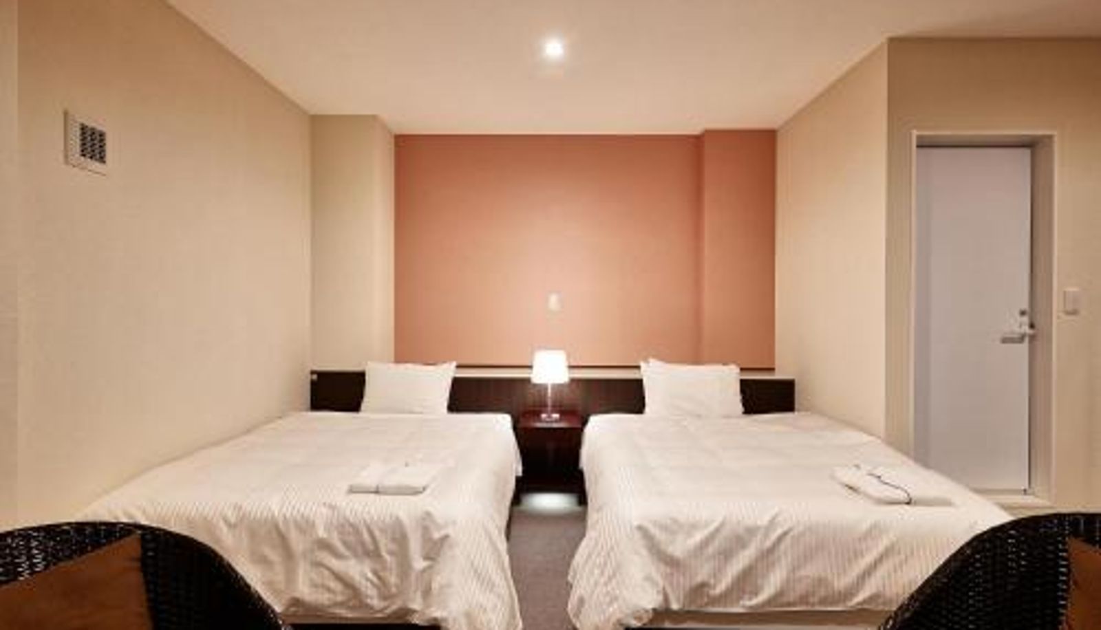 Zimmer - Crown Hotel Okinawa Annex