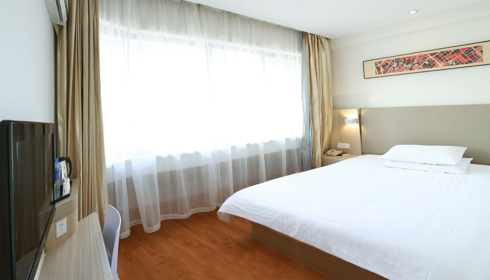 Kamer - Hanting Hangzhou West Lake Hefang Street new store (former West Lake Wushan Plaza Hotel) (upgrading)