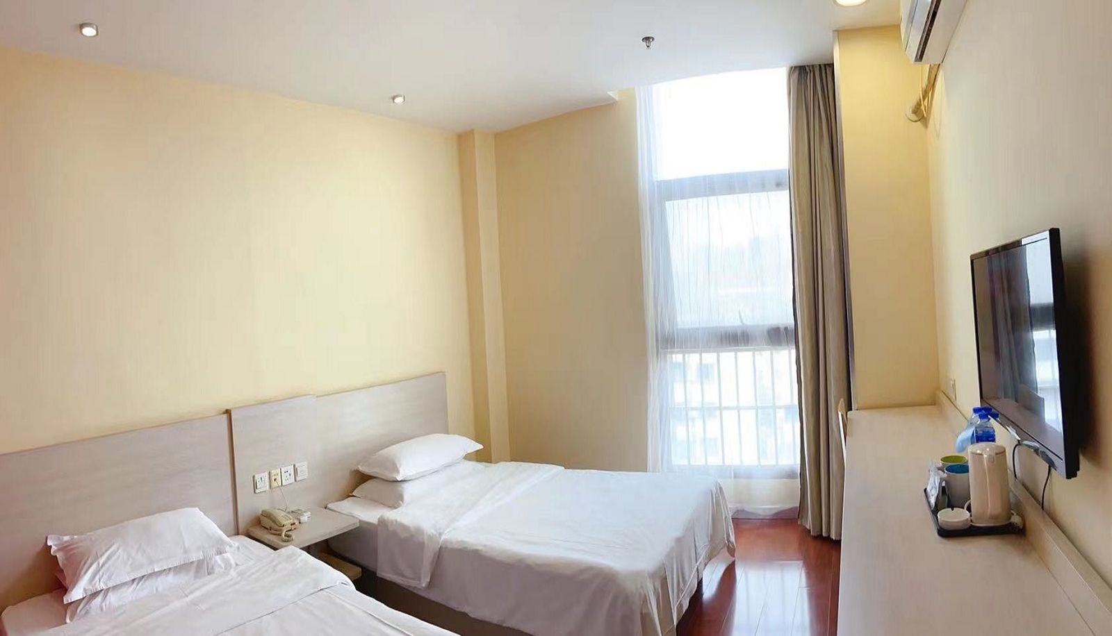 Camera - Yancheng Jianhu County Hotel