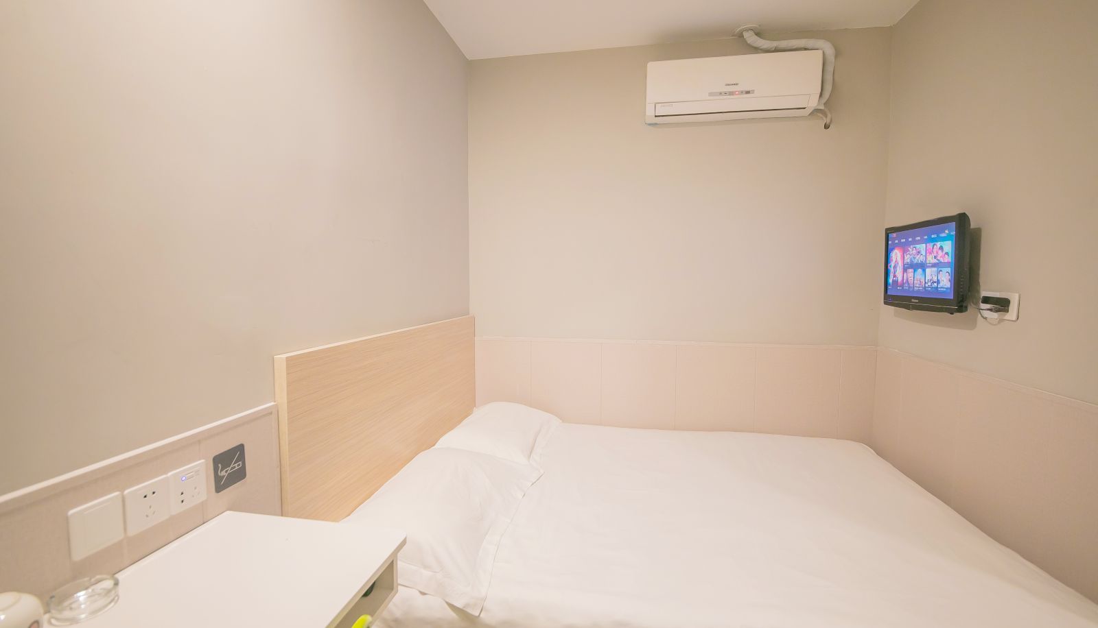 Camera - Haiyou Nanjing Pearl River Road Pacific Security Hotel