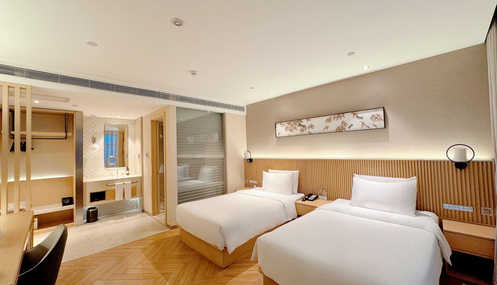 Camera - Orange crystal Beijing Wangfujing Street Hotel