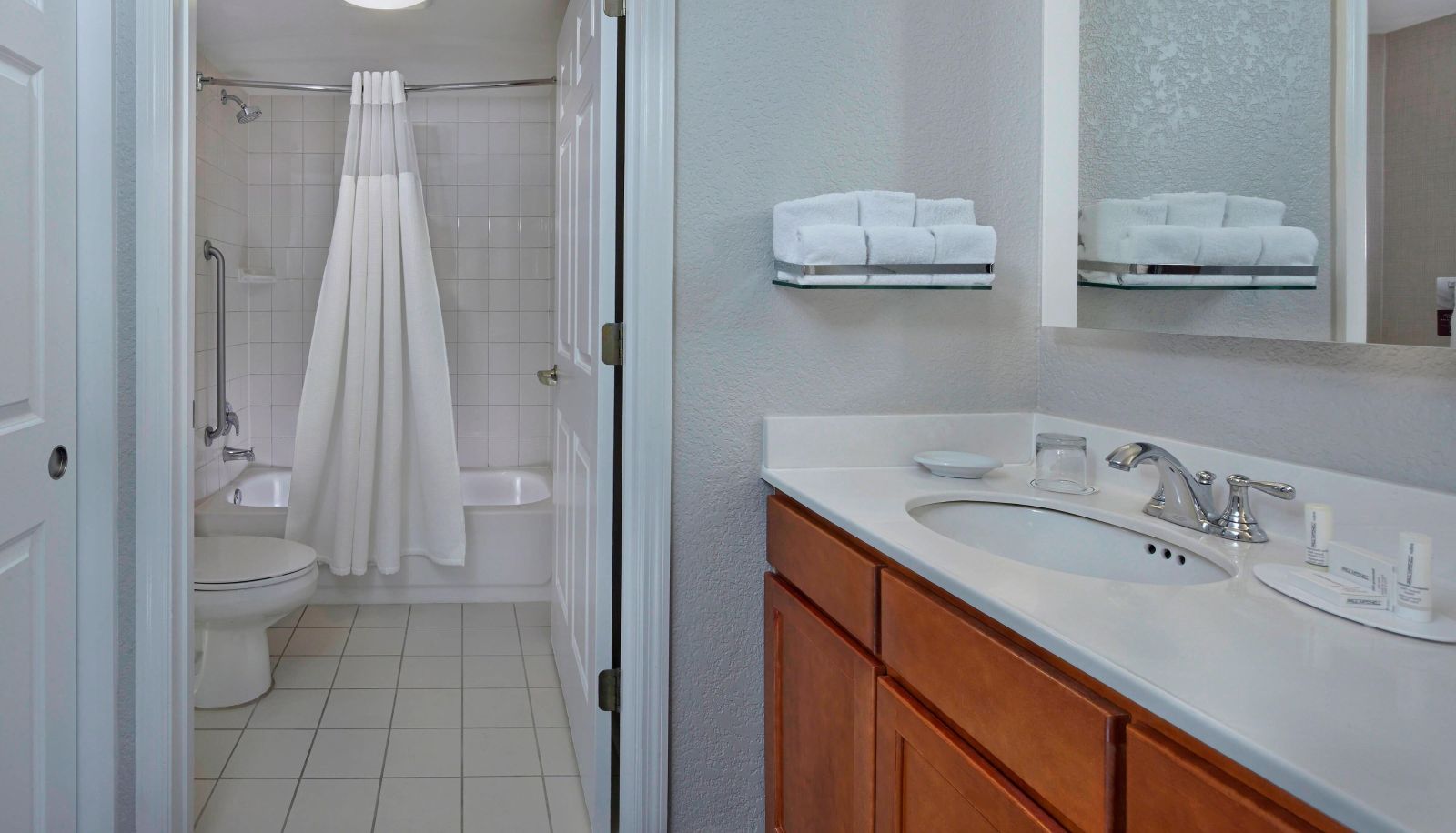 Camera - Residence Inn by Marriott Fort Lauderdale Weston