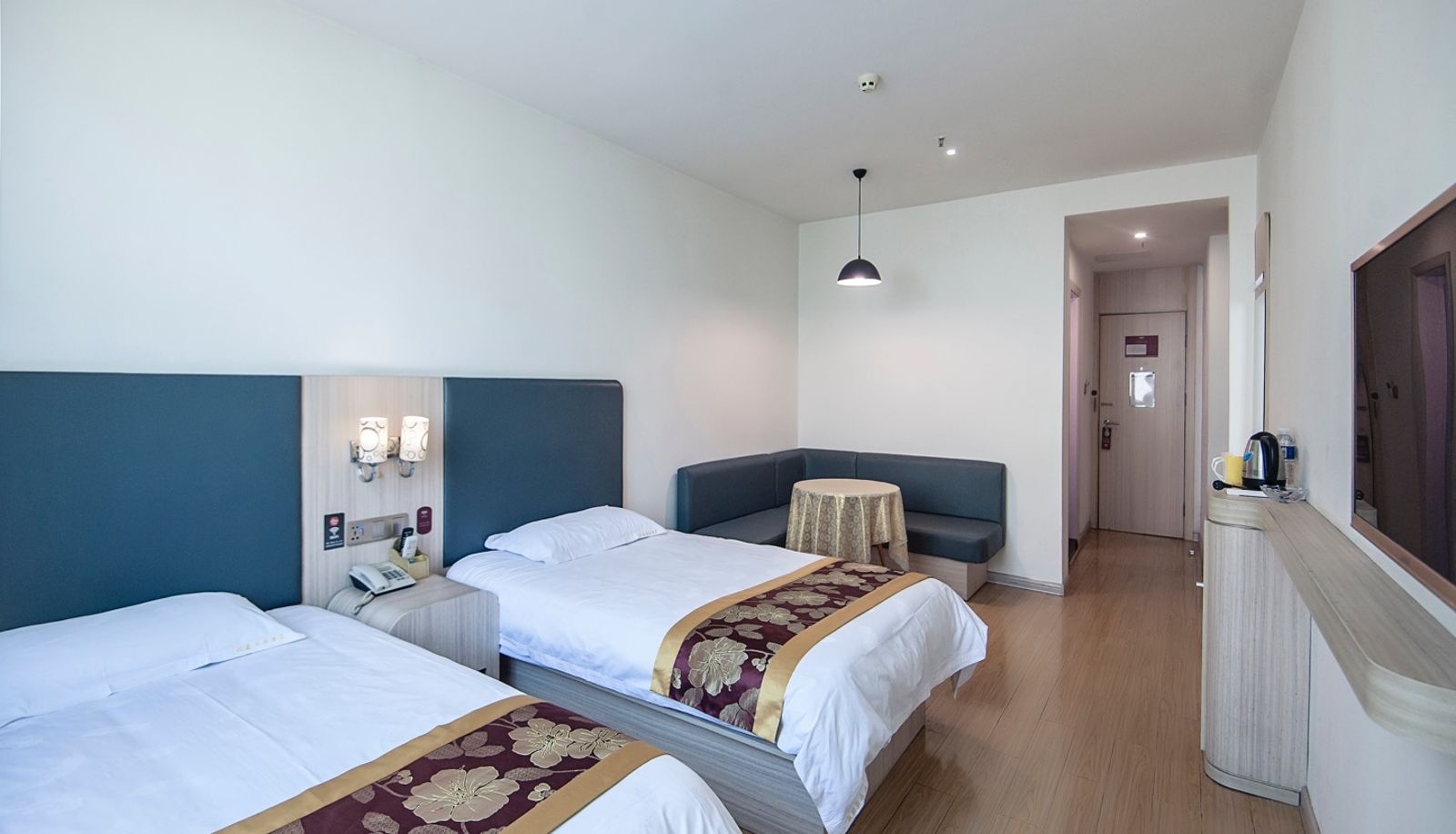 Info - Yilai Changsha Yingbin Road Subway Station Hotel