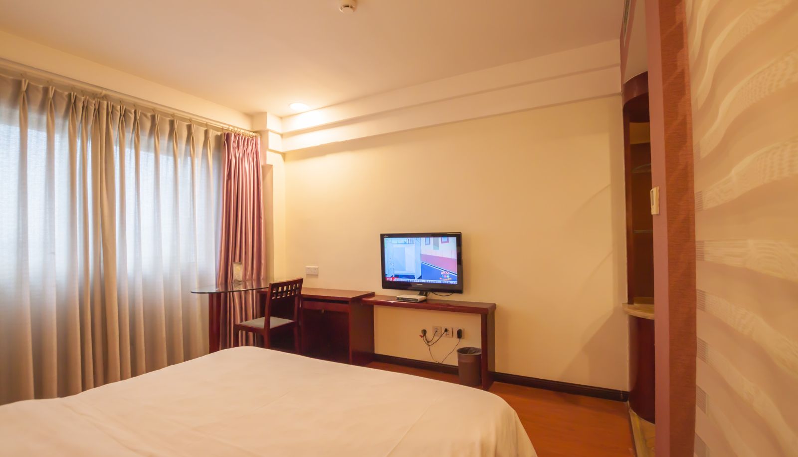 Camera - Yilai Mianyang government Hotel (former Changhong Business Center store)