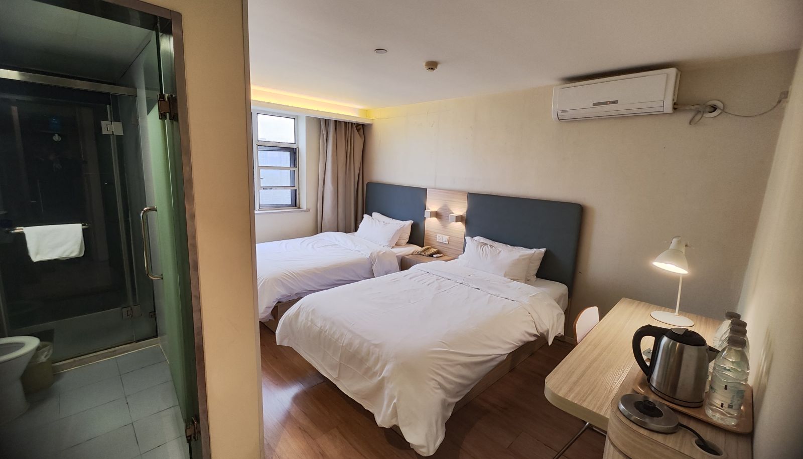 Chambre - Hanting Wuhan civil aviation community Hotel