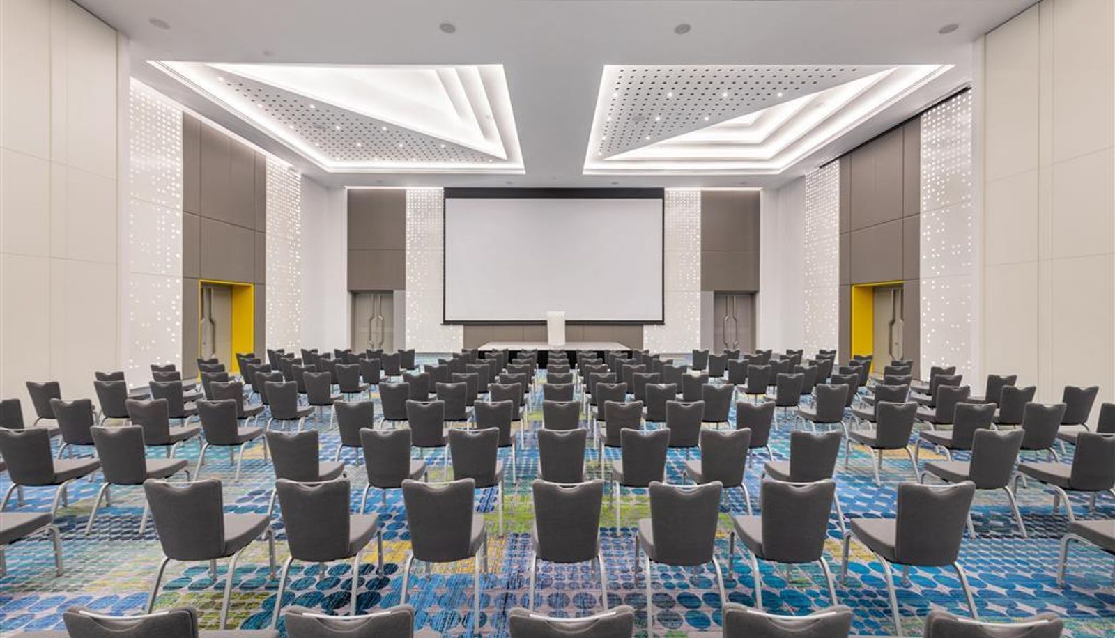 Conference room - Radisson RED Hotel Dubai Silicon Oasis
