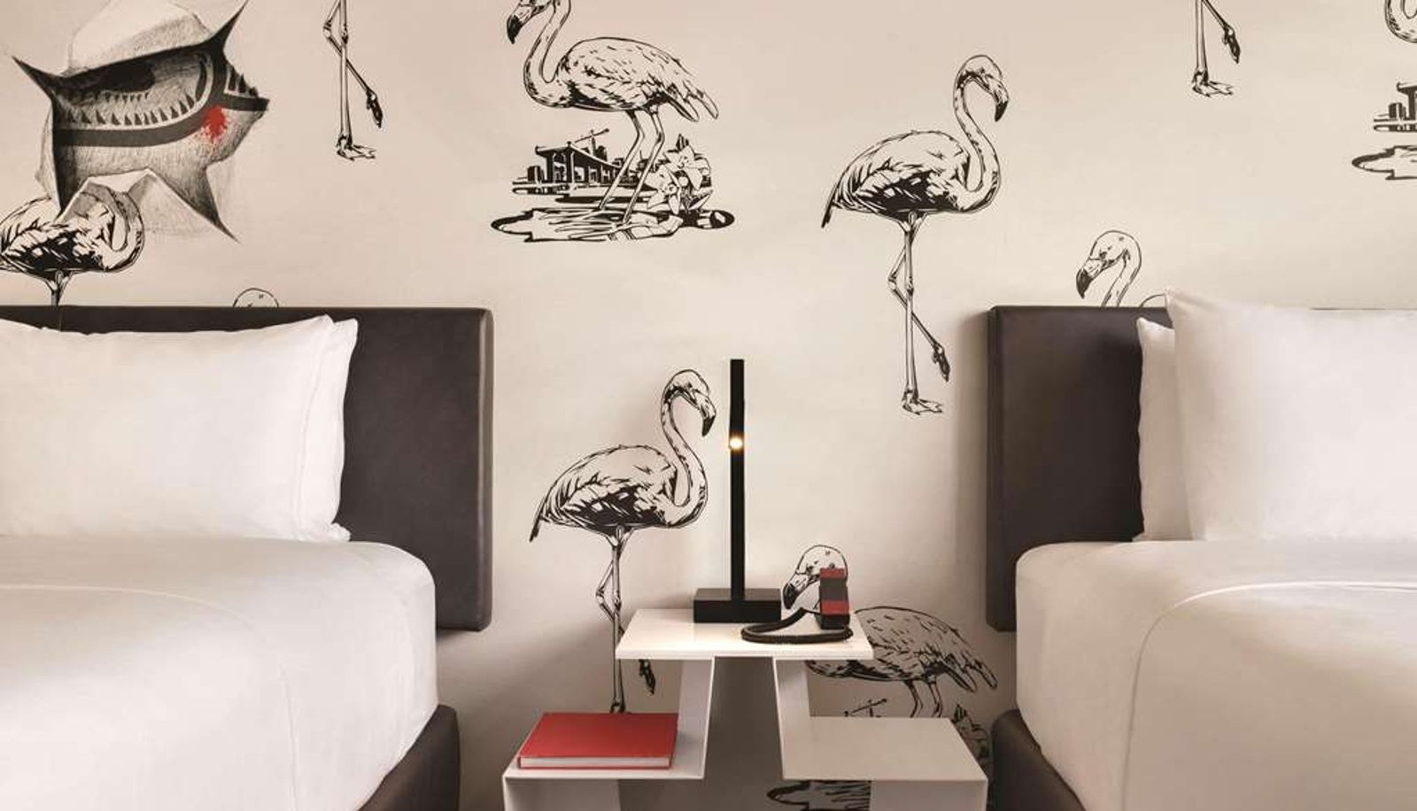 Quadruple room - Radisson RED Miami Airport