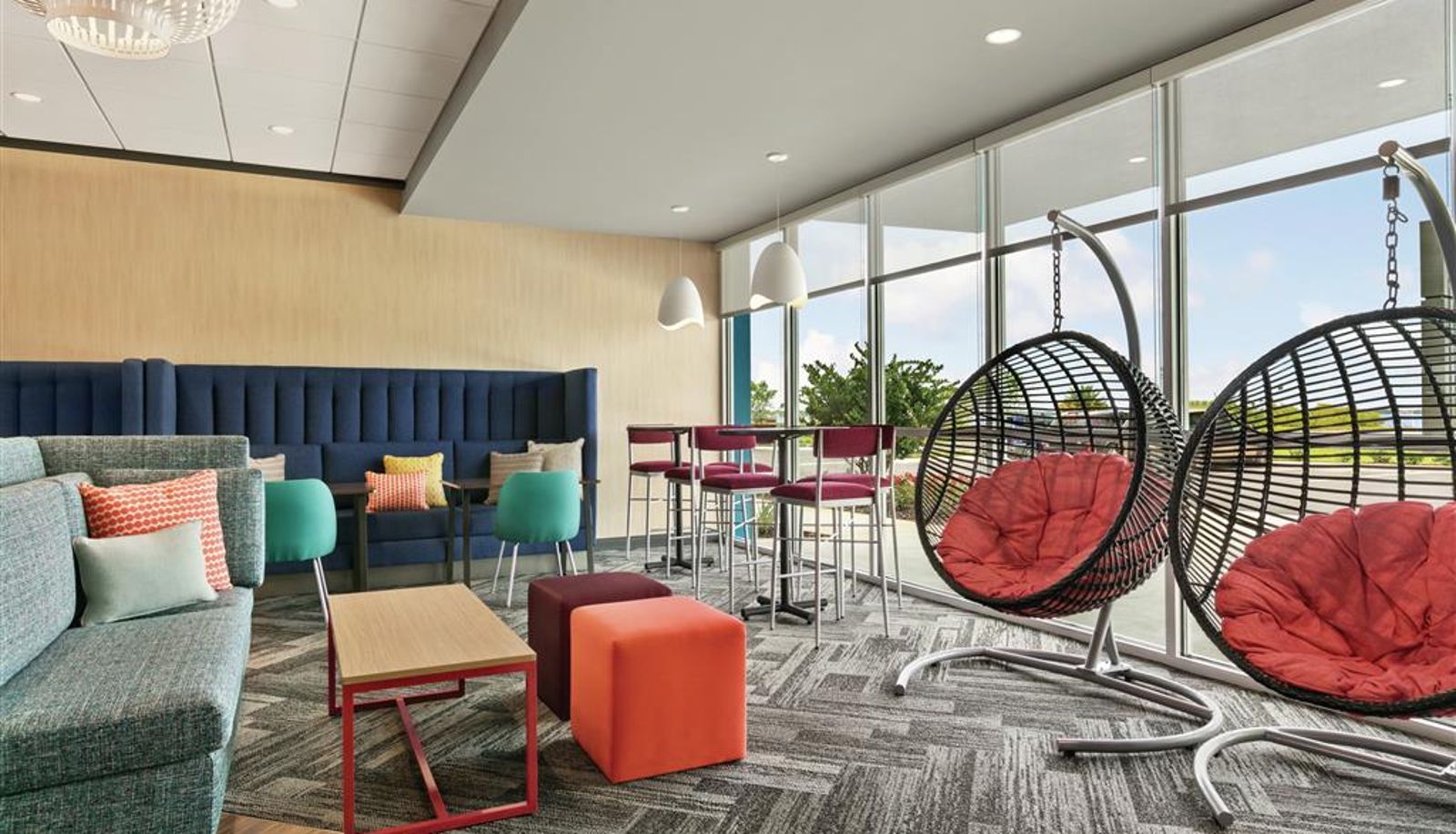Lobby - Tru by Hilton  Sebring