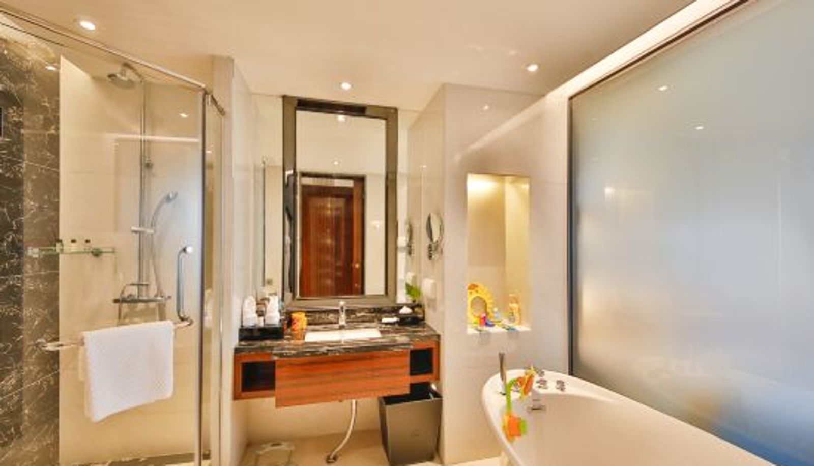 Kamer - Jianghai Country Garden Phoenix Hotel