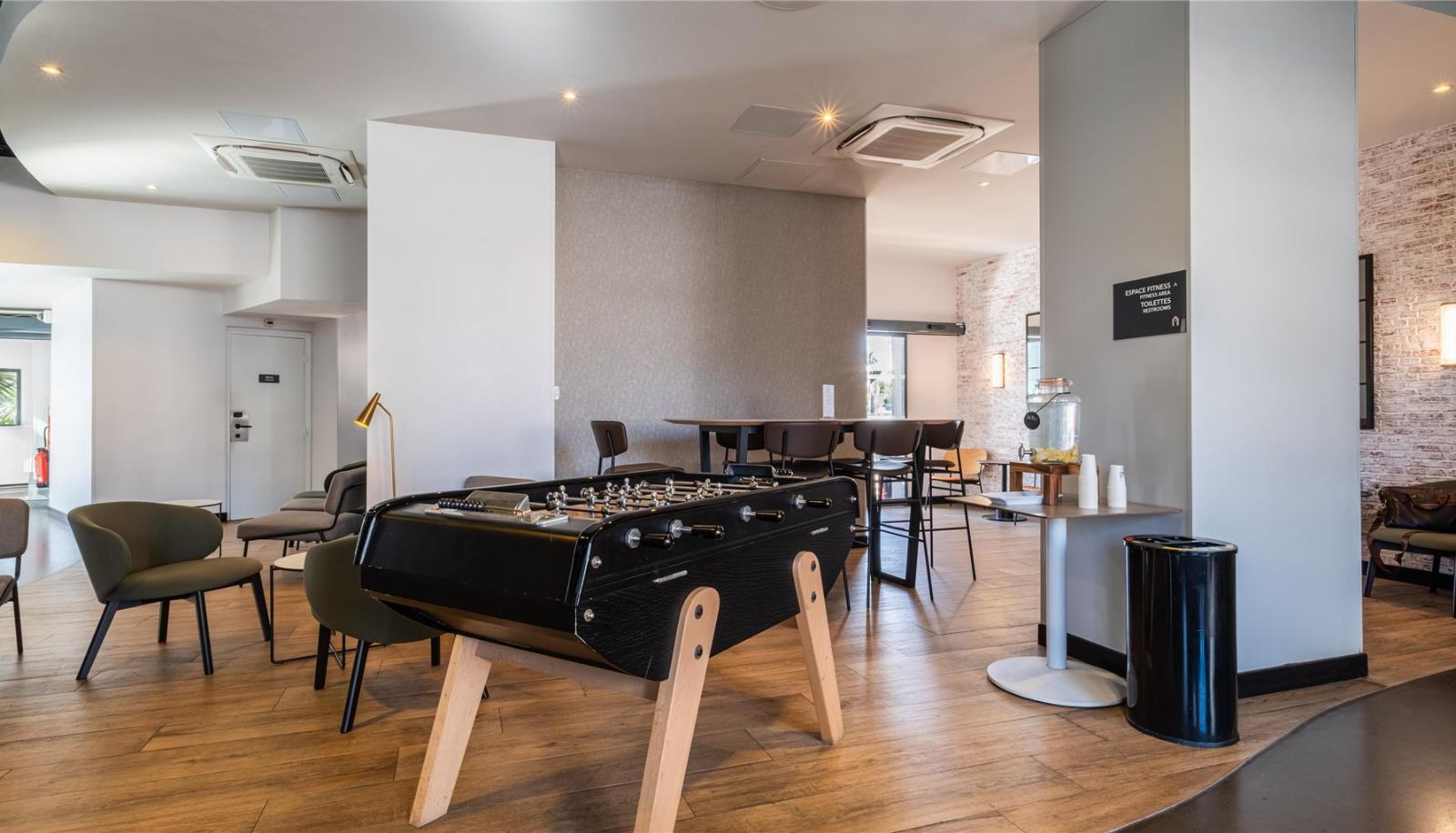 Lobby - Campanile PRIME - Nice Airport