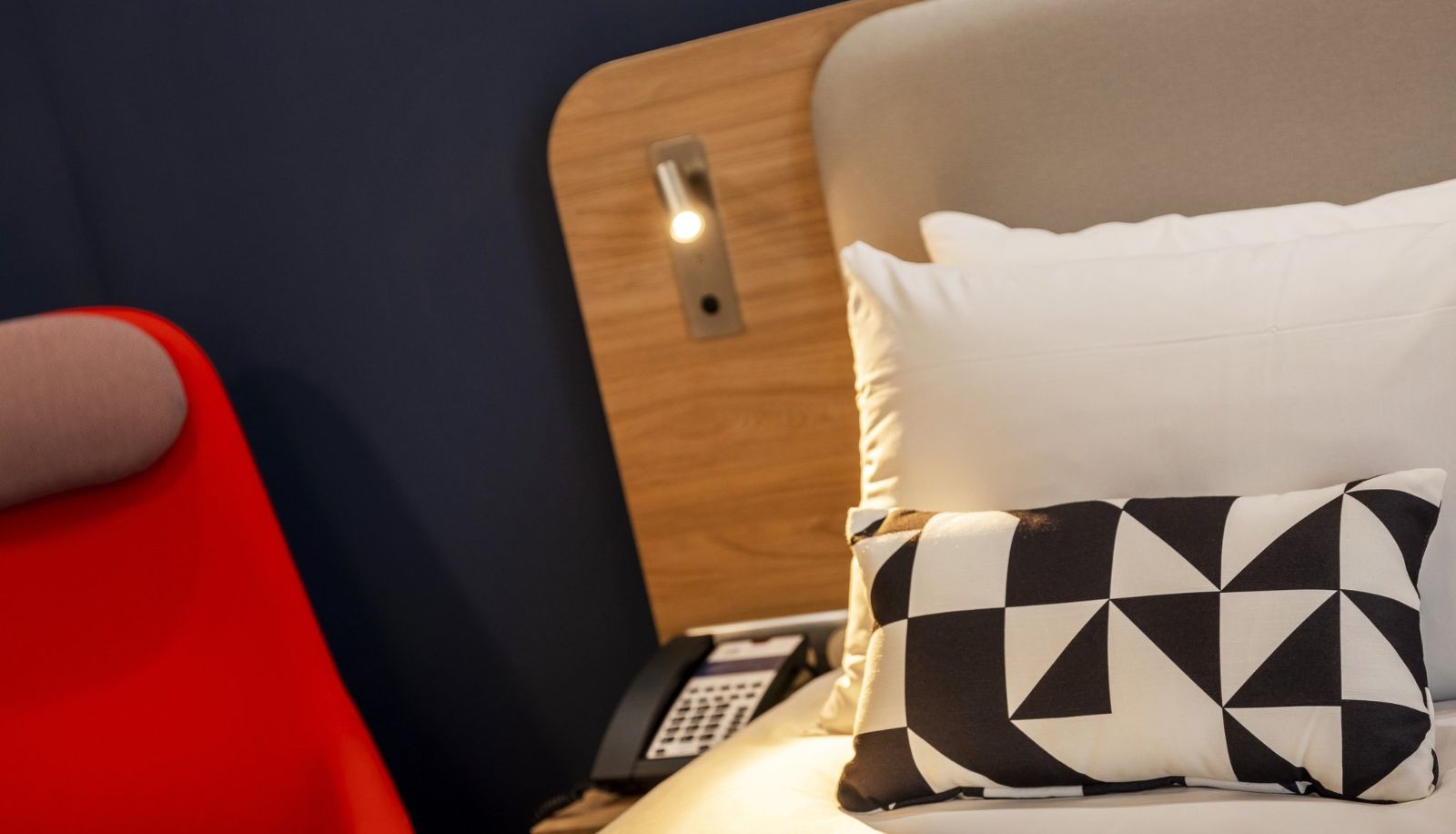 Zimmer - Holiday Inn Express NICE - GRAND ARENAS by IHG