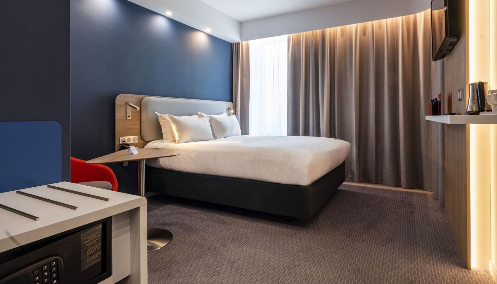 Zimmer - Holiday Inn Express NICE - GRAND ARENAS by IHG