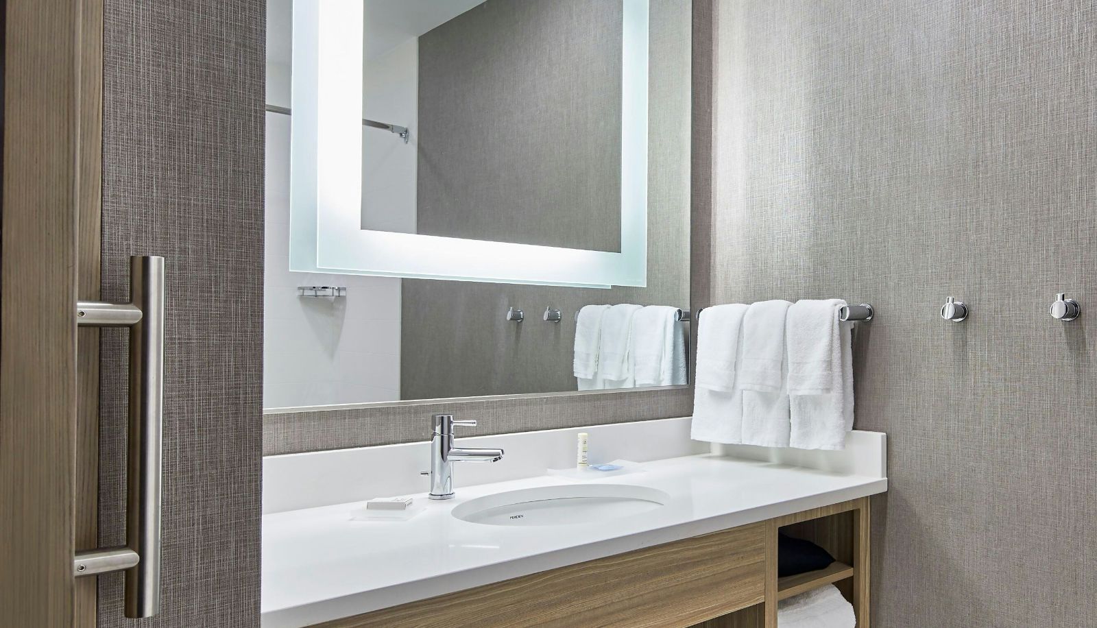 Room - SpringHill Suites by Marriott Charlotte at Carowinds