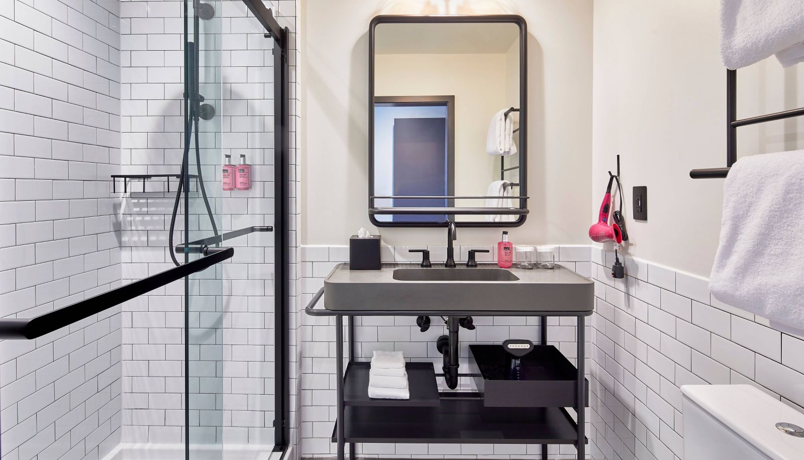 Habitación - Moxy Columbus Short North
