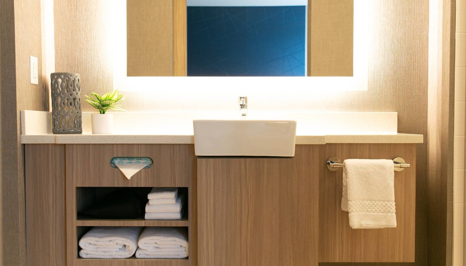 Camera - SpringHill Suites by Marriott South Bend University Area